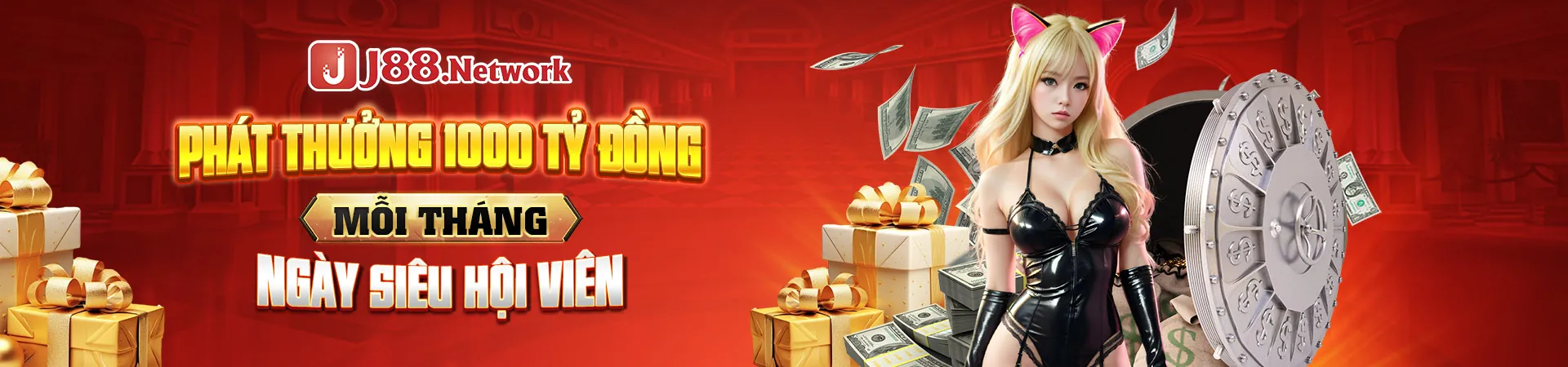 Đội game eSports đang thi đấu trên máy tính